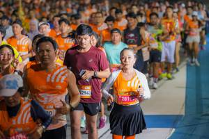 BIB: 201, 5294, 423, 28192
                            <button type="button" onclick="openModal(22826572)" class="btn btn-primary btn-sm float-right btn-popup" data-toggle="modal" data-target=".modal-high-quality">
                        <i class="fas fa-shopping-cart"></i> Add to Cart
                    </button>
                                            <button type="button" onclick="isThisMe(22826572, true)" class="btn btn-success btn-sm float-right btn-popup btn-isme hidden" data-toggle="tooltip" data-placement="bottom" title="นี่คือรูปของคุณใช่ไหม คลิกที่นี่เพื่อเอาเข้าอัลบั้ม">
                        <i class="fas fa-plus"></i> Add to album
                    </button>
                    <button type="button" onclick="isThisMe(22826572, false)" class="btn btn-warning btn-sm float-right btn-popup btn-isnotme hidden">
                        <i class="fas fa-ban"></i> Remove from album
                    </button>